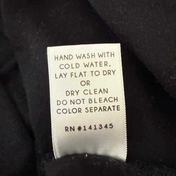 Daydreamer Guns N’ Roses Tank Top | Skull Graphic Band Tee | Black | Medium - Picture 4 of 7